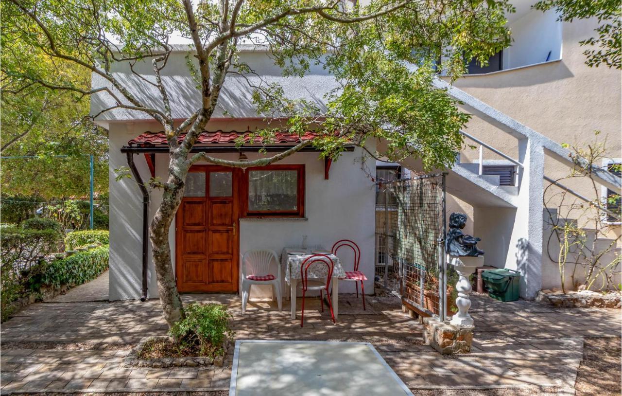 Pet Friendly Apartment In Pinezici With Wifi Exterior foto
